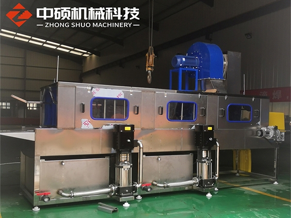  Medical turnover box cleaning and air drying machine